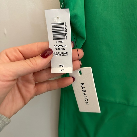 Green Aritzia Babaton jumper - Picture 2 of 3